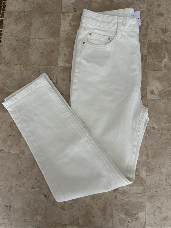 OAK + FORT Denim - NWT OAK + FORT High-Waisted Straight Leg Jeans Cream DM-3492 Size [27]
